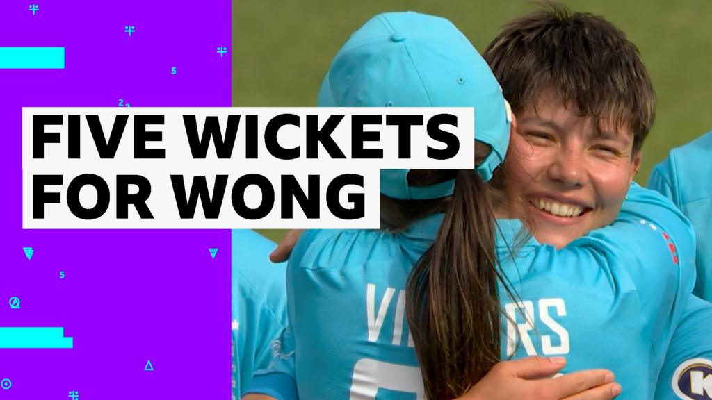英格兰对爱尔兰第二场ODI:王怡的五个 wicket